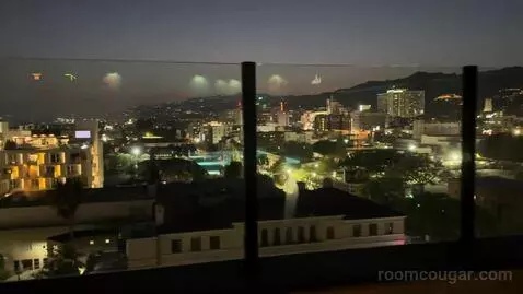 King Room with Hollywood Hills View (#723) picture #12