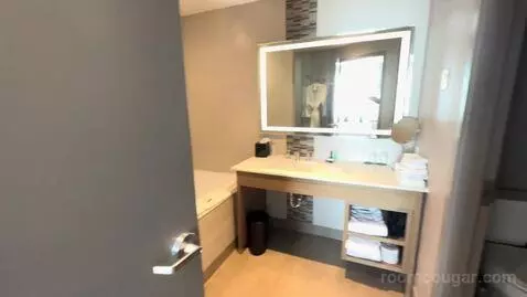 One Bedroom King Suite (#353) bathroom picture #2