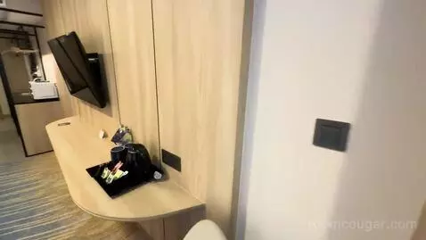 Queen Suite with Kitchenette and Balcony (#509) bed picture #8