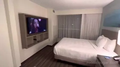 One-Bedroom Suite with Two Queen Beds with Kitchen and Sofa Bed (#326) view picture #3