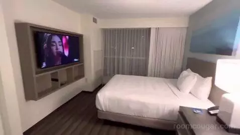 One-Bedroom Suite with Two Queen Beds with Kitchen and Sofa Bed (#326) view picture #5