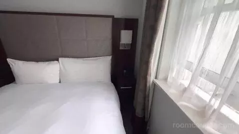 Standard King Room (#433) picture #10