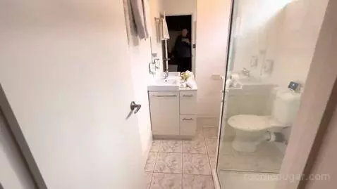 1 King Bed (#3) bathroom picture #2