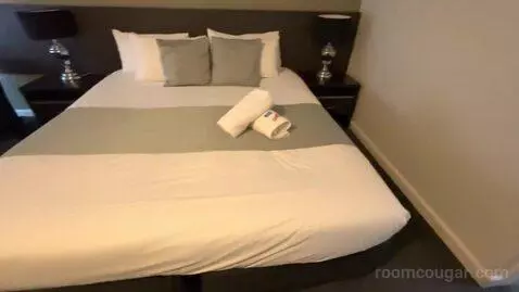 1 King Bed (#3) bed picture #4