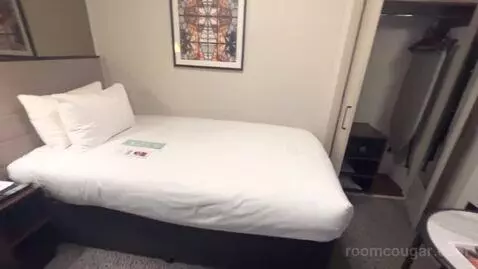 Cozy Single (#789) bed picture #2