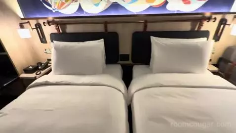 Twin Room (#812) bed picture #1
