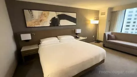 King Room (#743) bed picture #2
