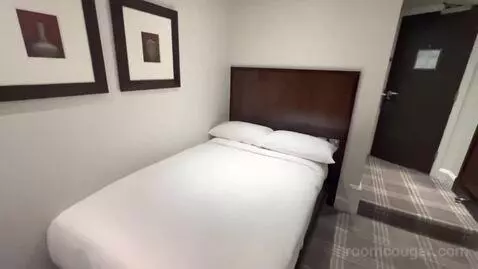 Single Room (#148) bed picture #5