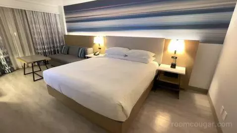 King Room (#1427) bed picture #5