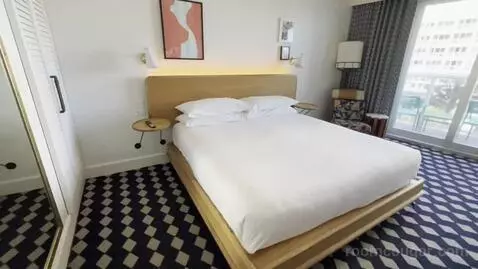 King Room with Balcony (#630) bed picture #3