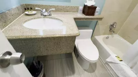 King Room (#407) picture #22