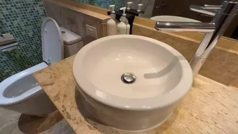 2 Single Standard (#1269) bathroom picture #5