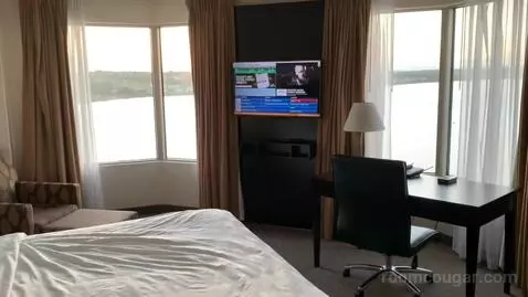 King Room with Harbor View (#622) bed picture #7