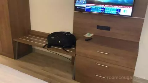 Standard King Room (#236) bed picture #9