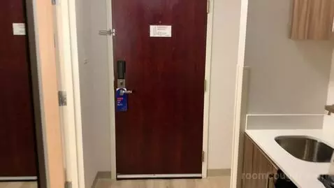 Standard King Room (#236) picture #18