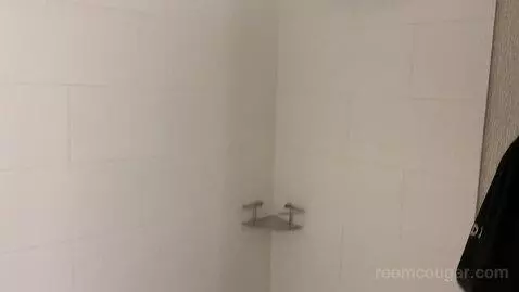 Standard King Room (#236) bathroom picture #9