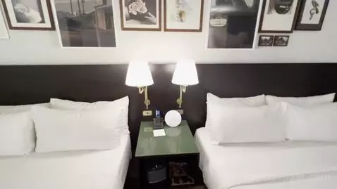Park Mgm Two Queen Stay Well bed picture #6