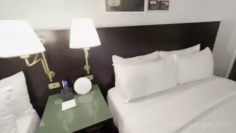 Park Mgm Two Queen Stay Well bed picture #8