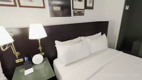 Park Mgm Two Queen Stay Well bed picture #10