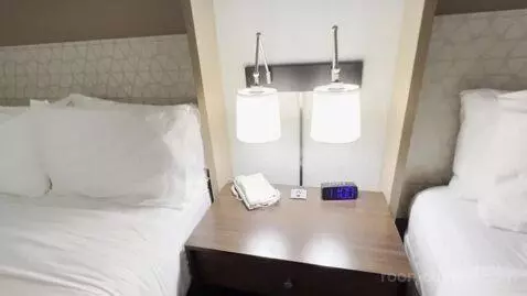 Queen Room with Two Queen Beds (#309) bed picture #5