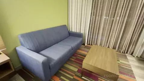 Deluxe King Room (#215) picture #10