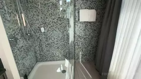 Queen Room with Balcony (#624) bathroom picture #4