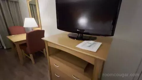 King Room (#218) picture #9