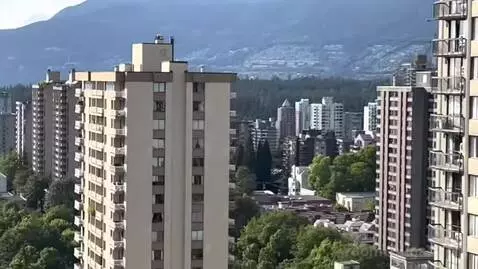 Two-Bedroom Suite - High Floor/Club Lounge Access (#2213) view picture #10