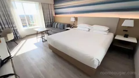 King Room (#1617) bed picture #7