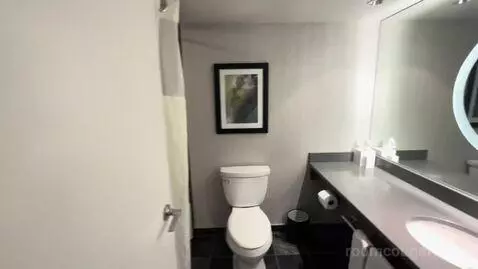 King Room with Balcony and City View (#1901) bathroom picture #6