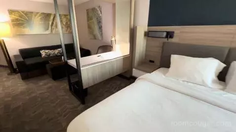 King Suite with Trundle Bed (#320) bed picture #5