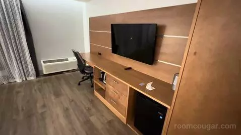 King Room (#804) picture #3