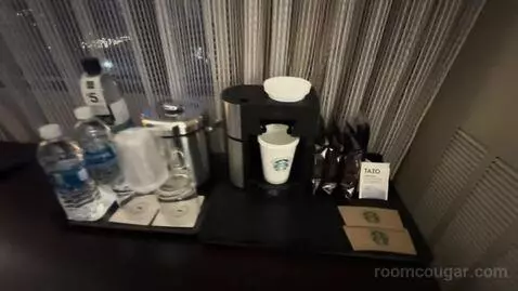 Guest Room, 1 King, City View, Main (#704) picture #9
