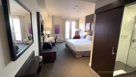 King Room with Lake View - High Floor (#910) bed picture #2