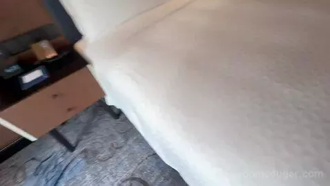 1 King Guest Room (#1421) bed picture #11