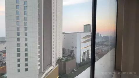 Premium King Room view picture #7