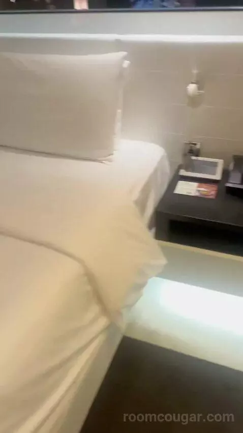 1 King Bed, Wonderful Guest Room bed picture #6