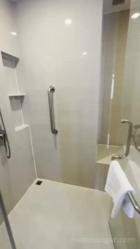 Suite with Balcony (#1424) bathroom picture #8