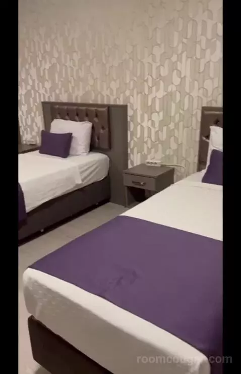 Family Junior Suite (#203) picture #6