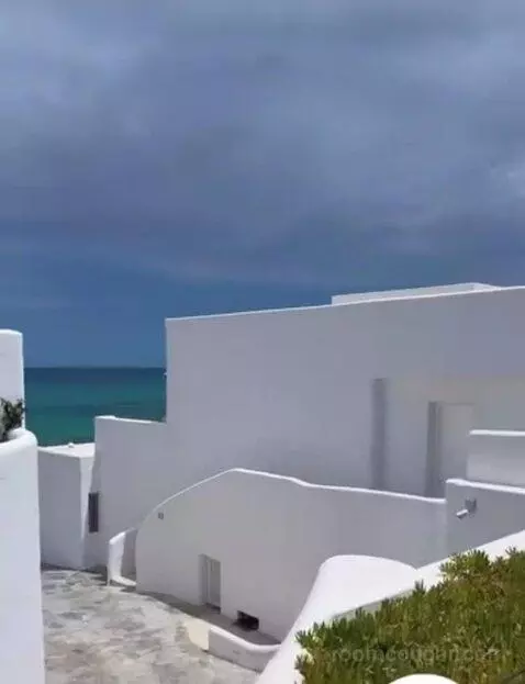 Spa Suite Sea View with Private Heated Pool and Beach Cabana view picture #9