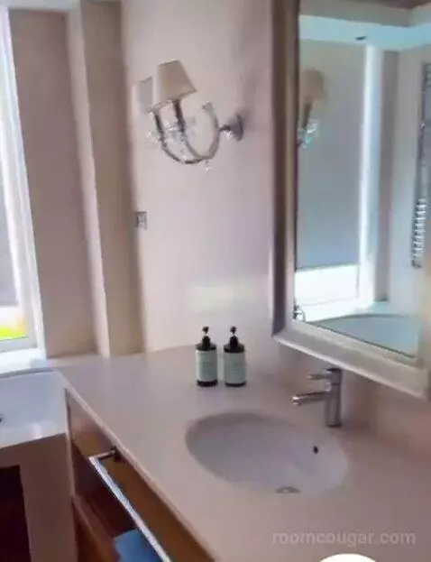 Spa Suite Sea View with Private Heated Pool and Beach Cabana bathroom picture #10