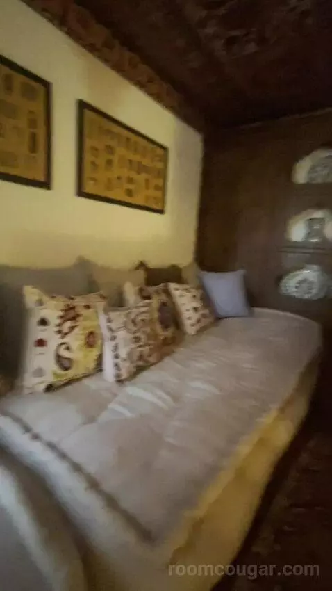 Senior Suite bed picture #9