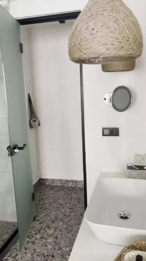Swim Up Suite bathroom picture #7