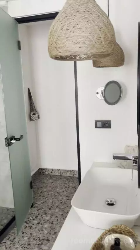 Swim Up Suite bathroom picture #11