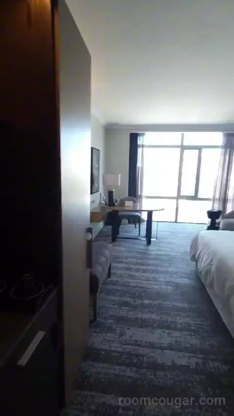 Executive King Room view picture #1