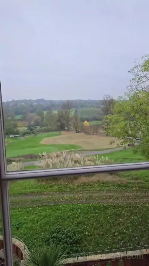 Jr Suite view picture #1