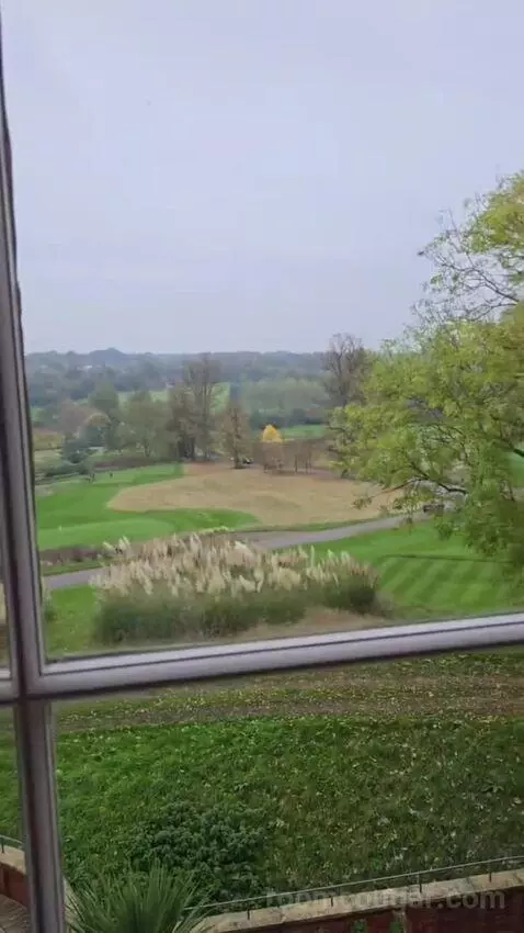 Jr Suite view picture #2
