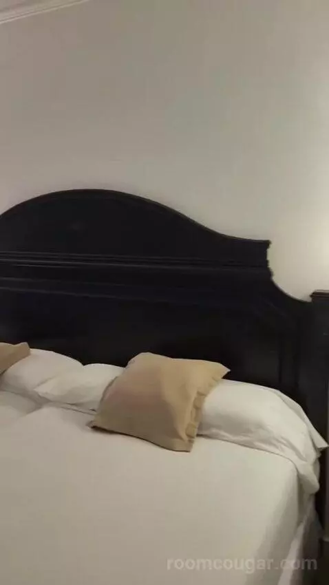 Jr Suite bed picture #8