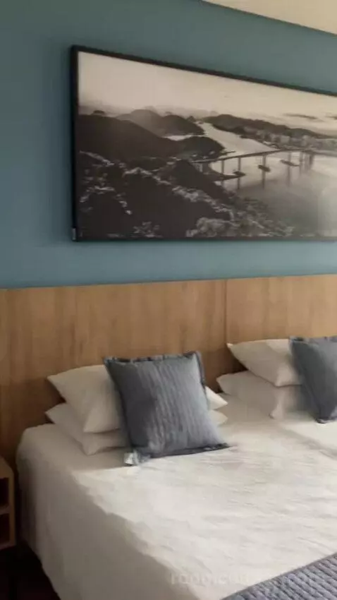Queen Room with Balcony bed picture #6