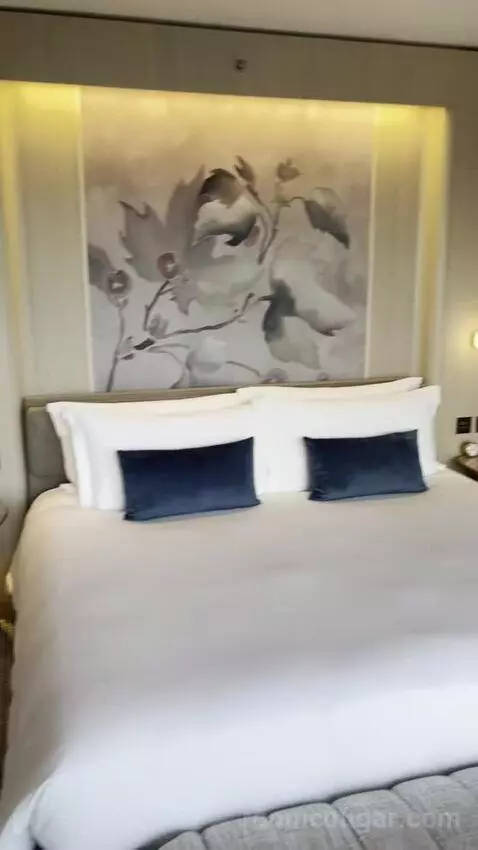 Bishopgate Suite (#1508) bed picture #1